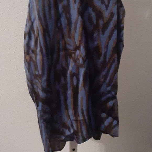 Ava Aiden blue zebra top - Picture 3 of 10